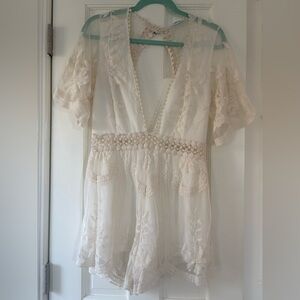 She + Sky Cream Lace Dress